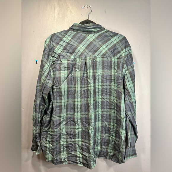 Time And Tru Plaid Forest Green And Navy Plaid Shirt - Picture 4 of 7